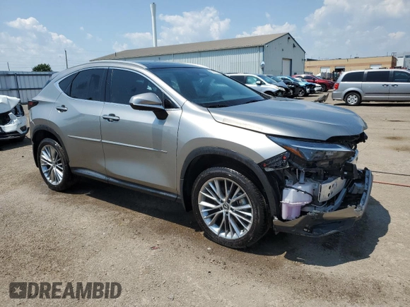 2024 Lexus NX 350h Premium z VIN 2T2GKCEZ4RC025080, wystawiony jako Copart lot #62932195 z przebiegiem 4 209 mil mil oraz Czysty tytuł • Clean title. Historia ofert i sprzedaży dostępna na DreamBid. Obrazek 4.