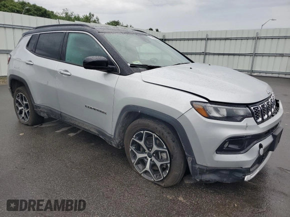 2025 Jeep Compass Limited with VIN 3C4NJDCN3ST522337, listed as a Copart auction lot 62867125 with 14,025 mi miles and Clean title. Bid and sale history available at DreamBid. Image 4.