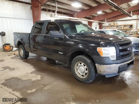 2013 Ford F-150 XL with VIN 1FTFW1CTXDFB92437, listed as a Copart auction lot 43697815 with 163,284 mi miles and Clean Title. Bid and sale history available at carsss.com. Image 4.