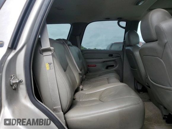 2005 Chevrolet Tahoe LT z VIN 1GNEC13T45J204205, wystawiony jako Copart lot #58231285 z przebiegiem 269 966 mil mil oraz Czysty tytuł • Clean title. Historia ofert i sprzedaży dostępna na DreamBid. Obrazek 11.