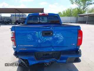 2021 Chevrolet Colorado 2WD LT z VIN 1GCGSCEN2M1156832, wystawiony jako IAAI lot #42060849 z przebiegiem 53 798 mil mil oraz . Historia ofert i sprzedaży dostępna na DreamBid. Obrazek 16.