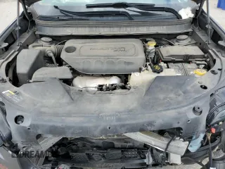 2021 Jeep Cherokee Altitude with VIN 1C4PJMLB9MD140093, listed as a Copart auction lot 58825095 with 79,896 mi miles and Salvage title. Bid and sale history available at DreamBid. Image 11.