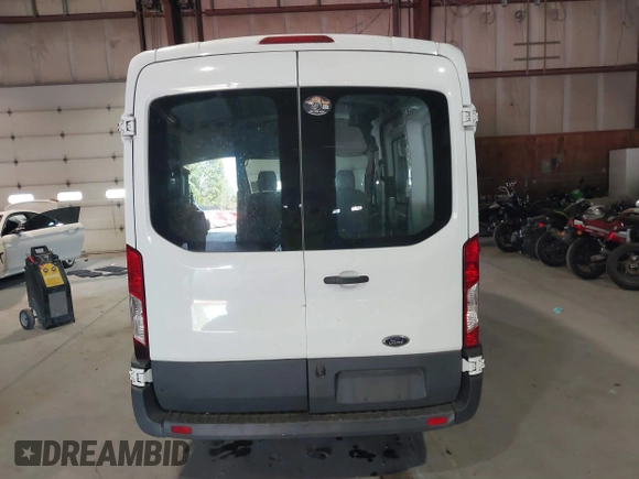2016 Ford Transit Cargo с VIN 1FTYR1CM8GKA27958, выставлен на аукционе IAAI как лот 40308535 с пробегом 106 352 миль миль и . История ставок и продаж доступна на DreamBid. Изображение 16.