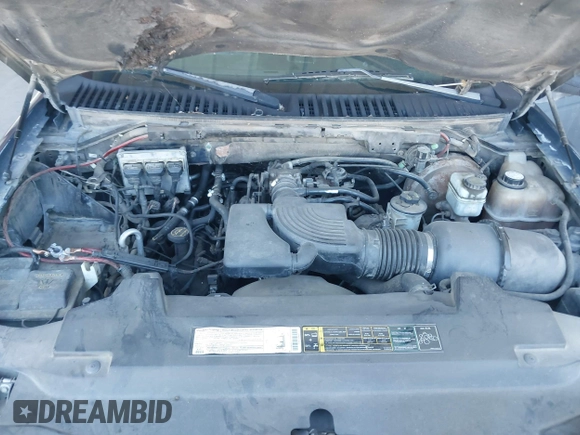 2003 Ford Expedition Special Service with VIN 1FMFU16L53LC22957, listed as a IAAI auction lot 41880554 with 330,265 mi miles. Bid and sale history available at carsss.com. Image 10.