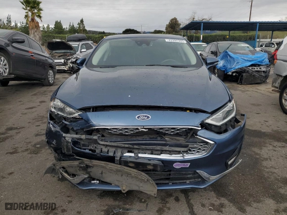 2019 Ford Fusion Energi Titanium with VIN 3FA6P0SU6KR252270, listed as a Copart auction lot 43392305 with 0 mi miles and Salvage Title. Bid and sale history available at carsss.com. Image 5.