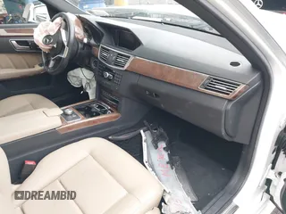 2013 Mercedes-Benz E 350 Luxury with VIN WDDHF8JB4DA727504, listed as a IAAI auction lot 42457322 with 39,803 mi miles and . Bid and sale history available at DreamBid. Image 5.
