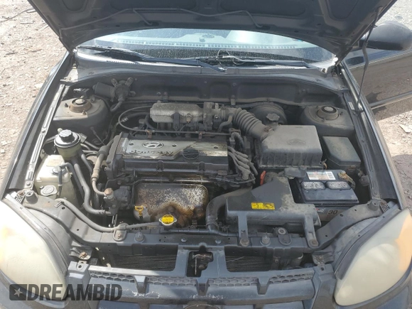 2004 Hyundai Accent GL with VIN KMHCG45C04U506196, listed as a Copart auction lot 51276195 with 75,550 mi miles and Clean Title. Bid and sale history available at carsss.com. Image 11.