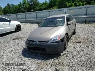 2003 Honda Accord LX z VIN 1HGCM56353A015271, wystawiony jako Copart lot #57214495 z przebiegiem 206 404 mil mil oraz Czysty tytuł • Clean title. Historia ofert i sprzedaży dostępna na DreamBid. Obrazek 13.