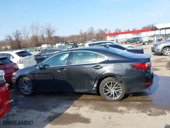 2016 Lexus ES 350 with VIN 58ABK1GG9GU018757, listed as a IAAI auction lot 41787494 with 98,042 mi miles. Bid and sale history available at carsss.com. Image 14.
