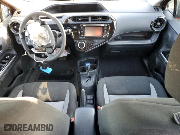2019 Toyota Prius L z VIN JTDKDTB39K1625239, wystawiony jako Copart lot #84699104 z przebiegiem Nie podano mil oraz Szkoda całkowita • Salvage title. Historia ofert i sprzedaży dostępna na DreamBid. Obrazek 8.