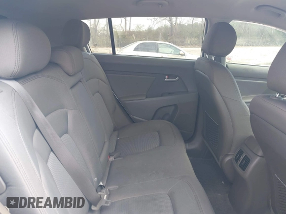 2016 Kia Sportage LX with VIN KNDPB3AC2G7823758, listed as a IAAI auction lot 41690714 with 151,687 mi miles. Bid and sale history available at carsss.com. Image 8.