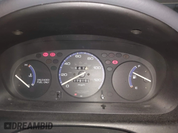 1998 Honda Civic DX with VIN 2HGEJ6342WH101132, listed as a IAAI auction lot 41253094 with 179,169 mi miles. Bid and sale history available at carsss.com. Image 7.