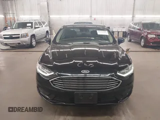 2018 Ford Fusion SE with VIN 3FA6P0H7XJR257603, listed as a IAAI auction lot 39742896 with 126,949 mi miles. Bid and sale history available at carsss.com. Image 13.
