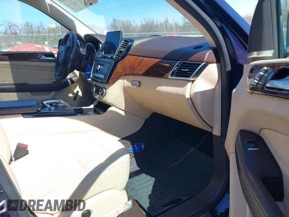 2019 Mercedes-Benz GLS 450 с VIN 4JGDF6EE8KB228516, выставлен на аукционе IAAI как лот 41910205 с пробегом 77 609 миль миль и . История ставок и продаж доступна на DreamBid. Изображение 5.