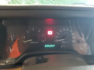 1998 Jeep Wrangler Sahara z VIN 1J4FY49S6WP730035, wystawiony jako Copart lot #59100505 z przebiegiem 225 354 mil mil oraz Szkoda całkowita • Salvage title. Historia ofert i sprzedaży dostępna na DreamBid. Obrazek 9.