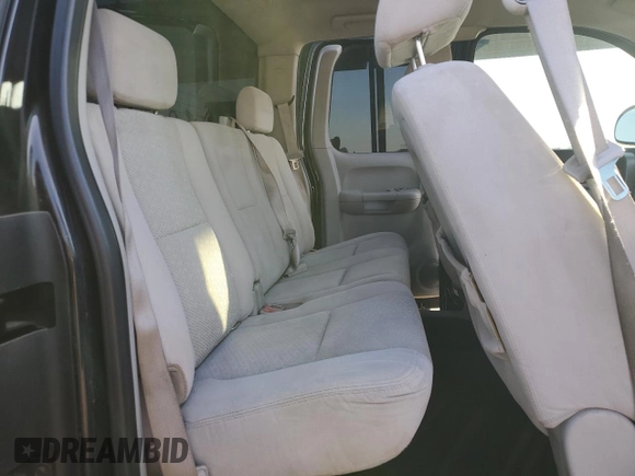 2007 Chevrolet Silverado 1500 LT w/1LT with VIN 2GCEC19C071731364, listed as a Copart auction lot 88822145 with 109,127 mi miles and Salvage Title. Bid and sale history available at carsss.com. Image 10.