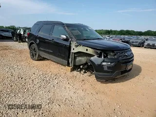2019 Ford Explorer XLT z VIN 1FM5K7D81KGA57970, wystawiony jako Copart lot #55398775 z przebiegiem 83 616 mil mil oraz Szkoda całkowita • Salvage title. Historia ofert i sprzedaży dostępna na DreamBid. Obrazek 15.