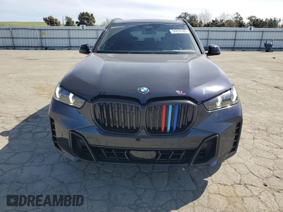 2025 BMW X5 xDrive40i z VIN 5UX23EU09S9Y91362, wystawiony jako Copart lot #54255185 z przebiegiem 2 259 mil mil oraz Szkoda całkowita • Salvage title. Historia ofert i sprzedaży dostępna na DreamBid. Obrazek 5.