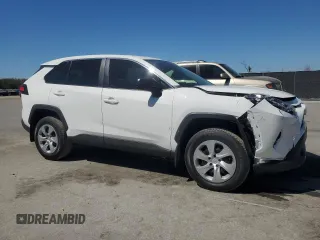2024 Toyota RAV4 LE with VIN 2T3F1RFV0RC469033, listed as a Copart auction lot 48877565 with 8,247 mi miles and Salvage Title. Bid and sale history available at carsss.com. Image 1.