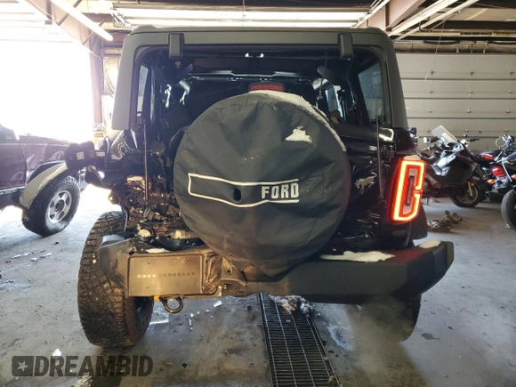 2024 Ford Bronco Outer Banks with VIN 1FMEE8BP2RLA52513, listed as a Copart auction lot 89220535 with 7,811 mi miles and Salvage title. Bid and sale history available at DreamBid. Image 6.