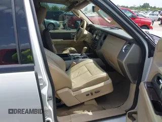 2014 Ford Expedition XLT with VIN 1FMJU1H51EEF11950, listed as a IAAI auction lot 42631473 with 215,572 mi miles and . Bid and sale history available at DreamBid. Image 5.