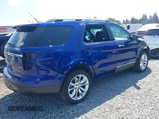 2013 Ford Explorer XLT z VIN 1FM5K8D89DGB84295, wystawiony jako IAAI lot #42420313 z przebiegiem 185 309 mil mil oraz . Historia ofert i sprzedaży dostępna na DreamBid. Obrazek 4.