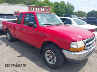 2000 Ford Ranger XL z VIN 1FTYR14V4YPA85304, wystawiony jako IAAI lot #42403885 z przebiegiem 124 991 mil mil oraz . Historia ofert i sprzedaży dostępna na DreamBid. Obrazek 1.