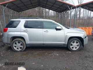 2011 GMC Terrain SLT-1 with VIN 2CTFLUE58B6331811, listed as a IAAI auction lot 41481352 with 133,283 mi miles and . Bid and sale history available at carsss.com. Image 13.