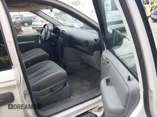 2005 Dodge Caravan SE z VIN 1D4GP24R15B380317, wystawiony jako IAAI lot #42308879 z przebiegiem 185 103 mil mil oraz . Historia ofert i sprzedaży dostępna na DreamBid. Obrazek 5.