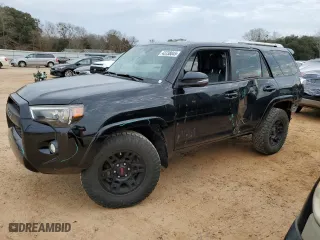 2018 Toyota 4Runner SR5 with VIN JTEZU5JR0J5170672, listed as a Copart auction lot 43738045 with 149,246 mi miles and Salvage Title. Bid and sale history available at carsss.com. Image 1.