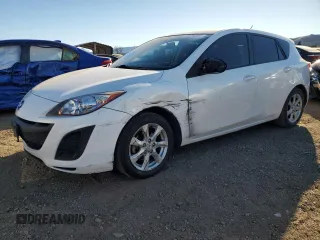 2011 Mazda 3 GX with VIN JM1BL1KF2B1467408, listed as a Copart auction lot 89204995 with 231,925 mi miles and Salvage Title. Bid and sale history available at carsss.com. Image 1.