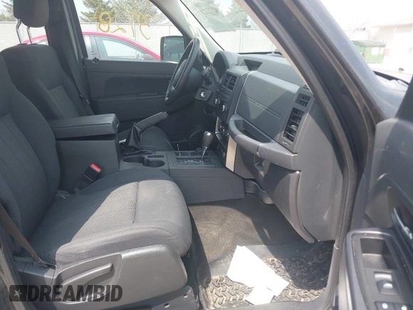 2011 Jeep Liberty Sport 70th Anniversary with VIN 1J4PN2GK6BW595515, listed as a IAAI auction lot 42123728 with 313,980 mi miles and . Bid and sale history available at DreamBid. Image 5.