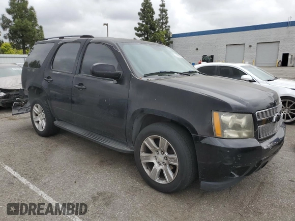 2007 Chevrolet Tahoe LT z VIN 1GNFC13047R276388, wystawiony jako Copart lot #53469155 z przebiegiem Nie podano mil oraz Szkoda całkowita • Salvage title. Historia ofert i sprzedaży dostępna na DreamBid. Obrazek 4.
