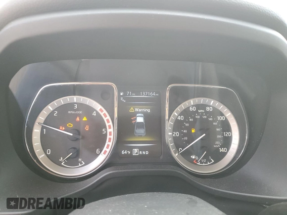 2016 Nissan Titan SL z VIN 1N6BA1F29GN515240, wystawiony jako Copart lot #45185835 z przebiegiem 137 164 mil mil oraz Czysty tytuł • Clean title. Historia ofert i sprzedaży dostępna na DreamBid. Obrazek 9.