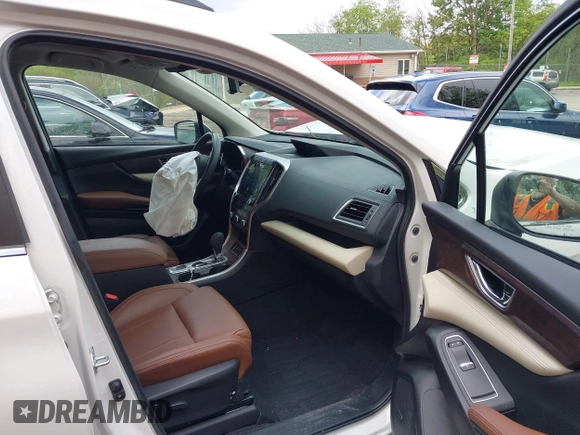 2022 Subaru Ascent Touring with VIN 4S4WMARD0N3471352, listed as a IAAI auction lot 42200783 with 33,714 mi miles and . Bid and sale history available at DreamBid. Image 5.