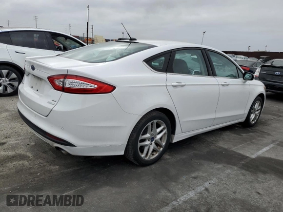 2016 Ford Fusion SE with VIN 3FA6P0HD2GR396879, listed as a Copart auction lot 61257245 with 111,537 mi miles and Clean title. Bid and sale history available at DreamBid. Image 3.