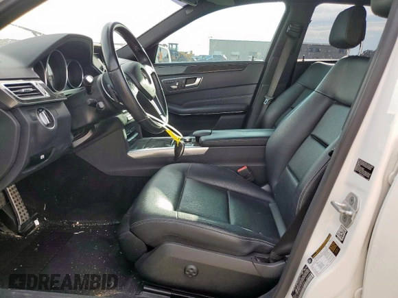 2014 Mercedes-Benz E 350 Sport z VIN WDDHF5KB2EB048386, wystawiony jako Copart lot #59929265 z przebiegiem 116 801 mil mil oraz Szkoda całkowita • Salvage title. Historia ofert i sprzedaży dostępna na DreamBid. Obrazek 7.