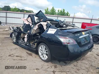 2012 Nissan Maxima S z VIN 1N4AA5APXCC854240, wystawiony jako IAAI lot #39945525 z przebiegiem Nie podano mil oraz . Historia ofert i sprzedaży dostępna na DreamBid. Obrazek 3.