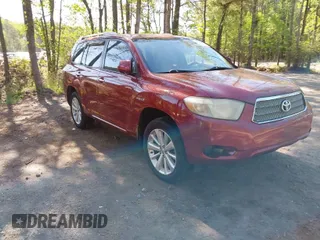 2008 Toyota Highlander Hybrid with VIN JTEEW41A582009419, listed as a IAAI auction lot 42068045 with 179,473 mi miles. Bid and sale history available at carsss.com. Image 1.
