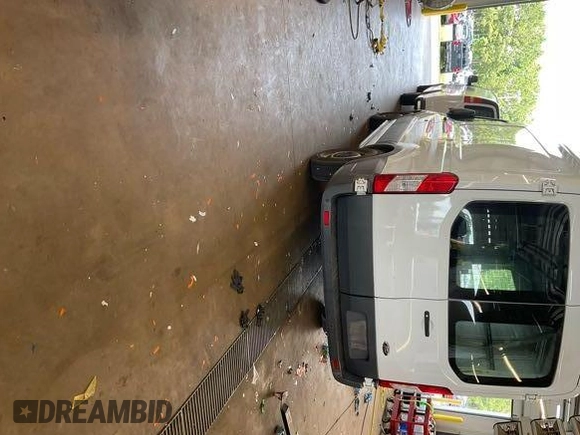 2018 Ford Transit с VIN 1FTYE1CM7JKB31067, выставлен на аукционе IAAI как лот 42742910 с пробегом 64 837 миль миль и . История ставок и продаж доступна на DreamBid. Изображение 6.
