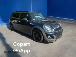 2011 MINI Clubman S z VIN WMWZG3C59BTY31250, wystawiony jako Copart lot #48608435 z przebiegiem 126 025 mil mil oraz Szkoda całkowita • Salvage title. Historia ofert i sprzedaży dostępna na DreamBid. Obrazek 2.