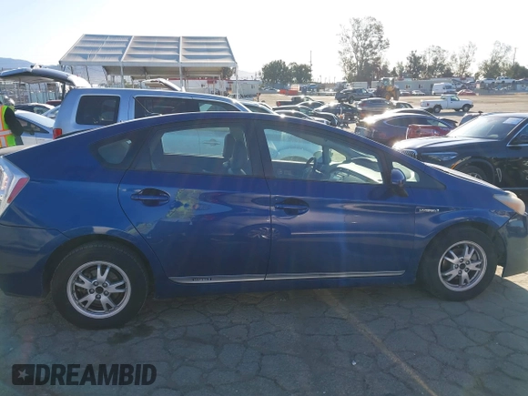 2011 Toyota Prius I with VIN JTDKN3DU3B0300305, listed as a IAAI auction lot 41830391 with 178,965 mi miles and . Bid and sale history available at DreamBid. Image 13.