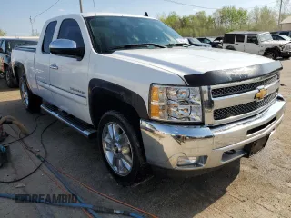 2012 Chevrolet Silverado 1500 LT with VIN 1GCRKSE7XCZ114154, listed as a Copart auction lot 54243775 with 183,908 mi miles and Salvage Title. Bid and sale history available at DreamBid. Image 4.