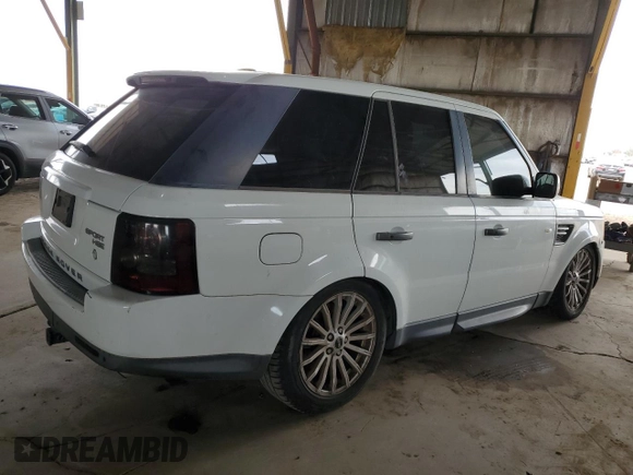 2011 Land Rover Range Rover Sport HSE with VIN SALSF2D41BA280114, listed as a Copart auction lot 51130135 with 147,033 mi miles and Clean Title. Bid and sale history available at carsss.com. Image 3.