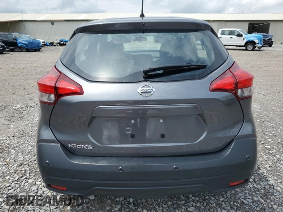 2020 Nissan Kicks S z VIN 3N1CP5BV7LL543290, wystawiony jako Copart lot #54612345 z przebiegiem 66 343 mil mil oraz Szkoda całkowita • Salvage title. Historia ofert i sprzedaży dostępna na DreamBid. Obrazek 6.