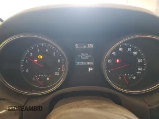 2011 Jeep Grand Cherokee Laredo with VIN 1J4RR4GG6BC641138, listed as a Copart auction lot 60209955 with 218,235 mi miles and Clean title. Bid and sale history available at DreamBid. Image 9.