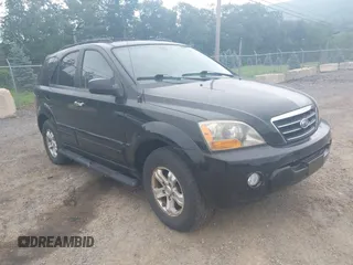 2007 Kia Sorento LX with VIN KNDJC736575676848, listed as a IAAI auction lot 42609829 with 119,461 mi miles and . Bid and sale history available at DreamBid. Image 1.
