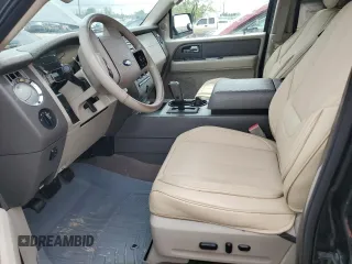 2010 Ford Expedition SSV с VIN 1FMJU1G5XAEB72651, выставлен на аукционе Copart как лот 53670525 с пробегом Не указан миль и Списание • Salvage title. История ставок и продаж доступна на DreamBid. Изображение 7.