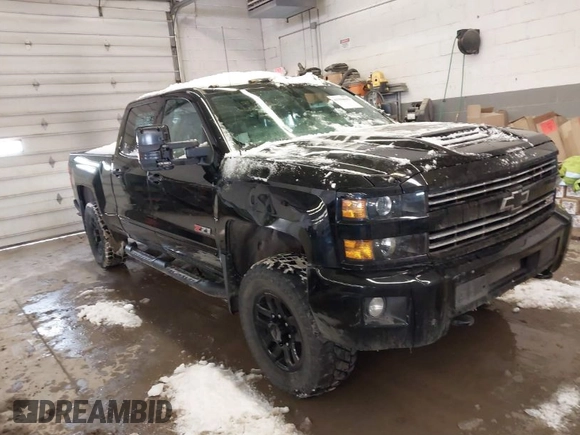 2019 Chevrolet Silverado 2500HD LTZ with VIN 1GC1KTEY6KF267304, listed as a IAAI auction lot 41394062 with 108,179 mi miles. Bid and sale history available at carsss.com. Image 1.