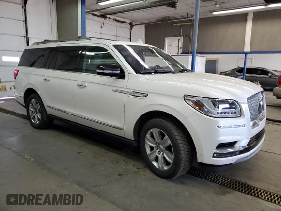 2018 Lincoln Navigator Reserve z VIN 5LMJJ3LT5JEL07993, wystawiony jako Copart lot #52983935 z przebiegiem 172 097 mil mil oraz Czysty tytuł • Clean title. Historia ofert i sprzedaży dostępna na DreamBid. Obrazek 4.